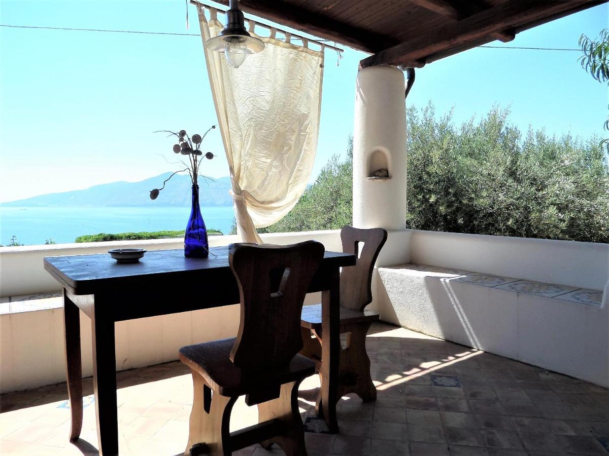 Case Al Mare - Terrazzi Panoramici E Ampio Giardino Santa Marina Salina Exterior foto