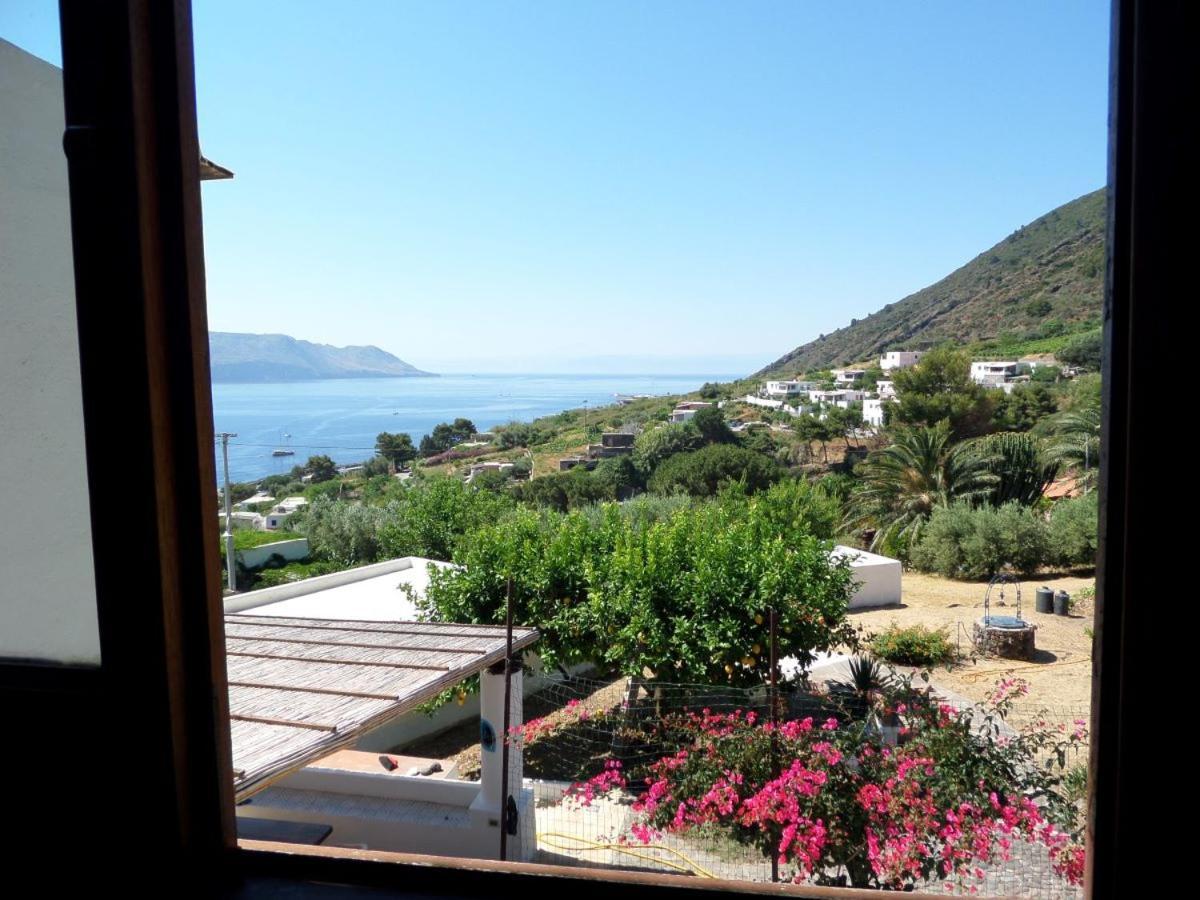 Case Al Mare - Terrazzi Panoramici E Ampio Giardino Santa Marina Salina Exterior foto